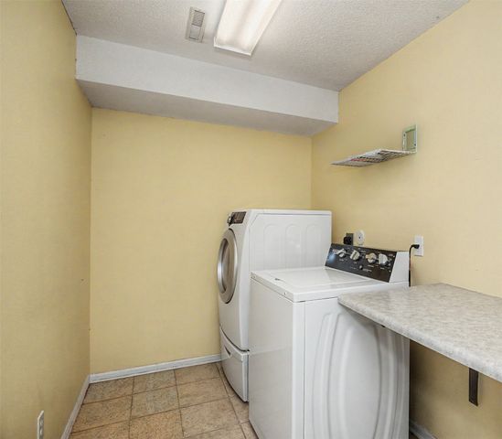 2508 Bristol Drive, Ames, IA 50010