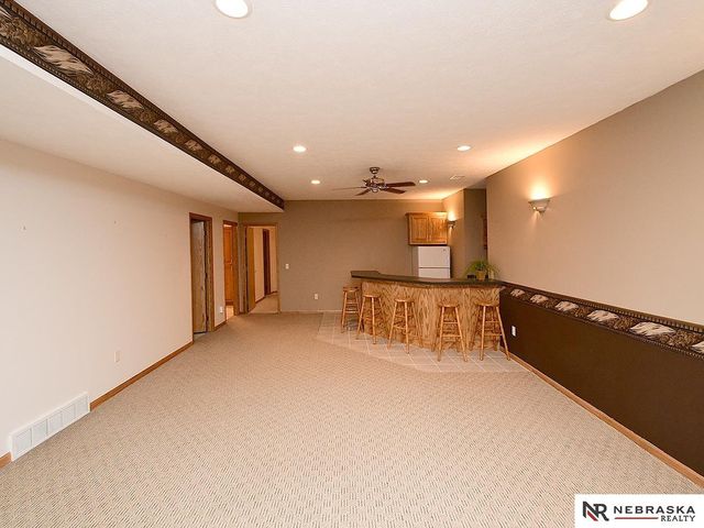 1250 Glenwood Court, Fremont, NE 68025