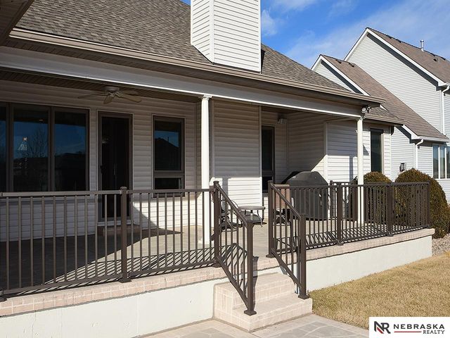 1250 Glenwood Court, Fremont, NE 68025