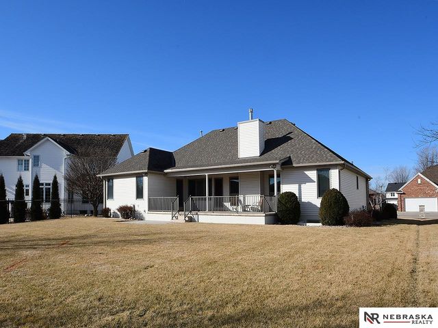 1250 Glenwood Court, Fremont, NE 68025