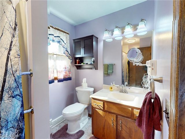 495 S Elm Avenue, Tallmadge, OH 44278