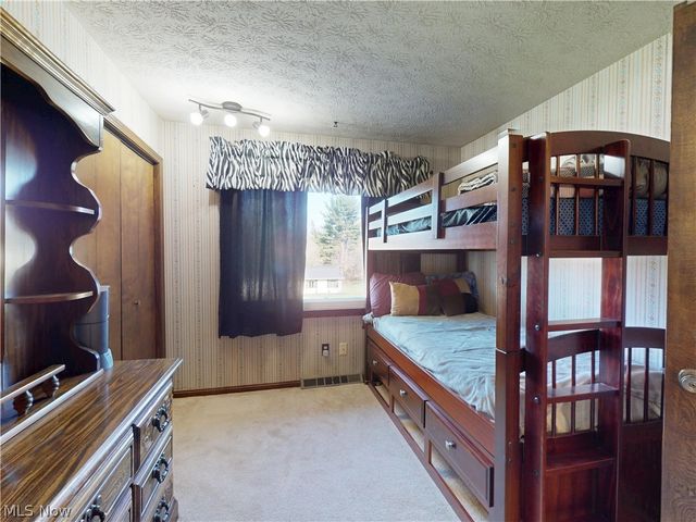 495 S Elm Avenue, Tallmadge, OH 44278