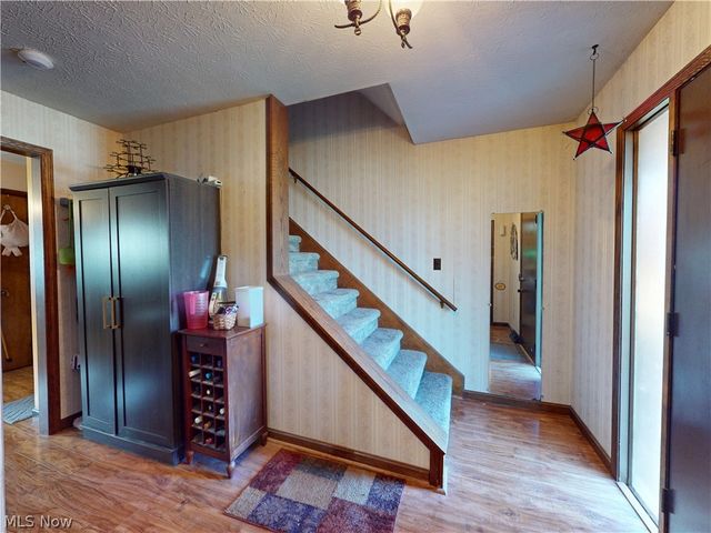 495 S Elm Avenue, Tallmadge, OH 44278