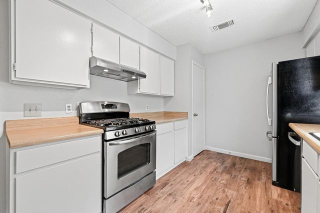 5509 Porsche LN, Austin, TX 78749