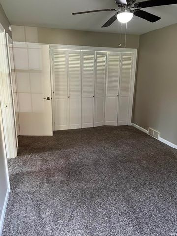 6831 Arcadian Highway, Evansville, IN 47715