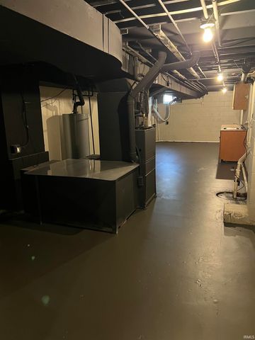 6831 Arcadian Highway, Evansville, IN 47715