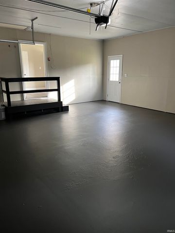 6831 Arcadian Highway, Evansville, IN 47715