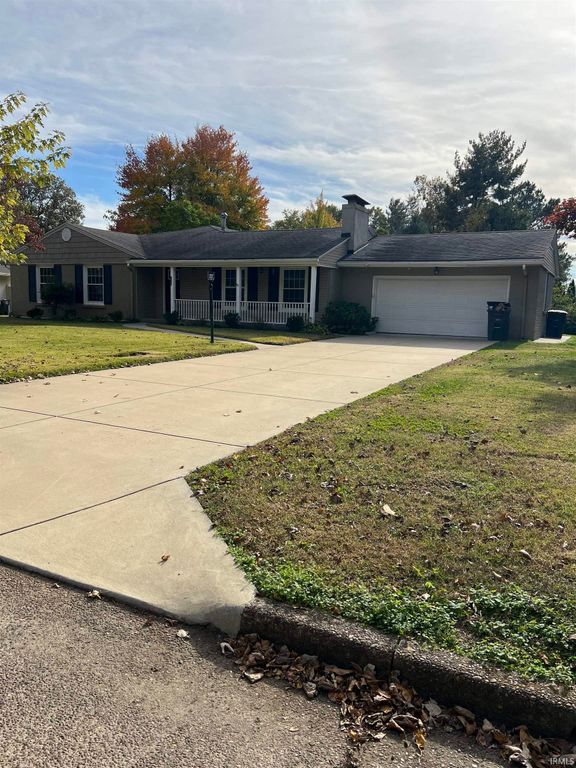 6831 Arcadian Highway, Evansville, IN 47715