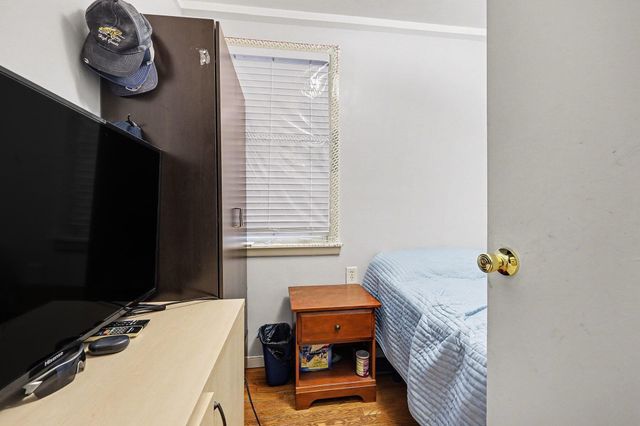 2463 Kinney Avenue NW, Grand Rapids, MI 49534