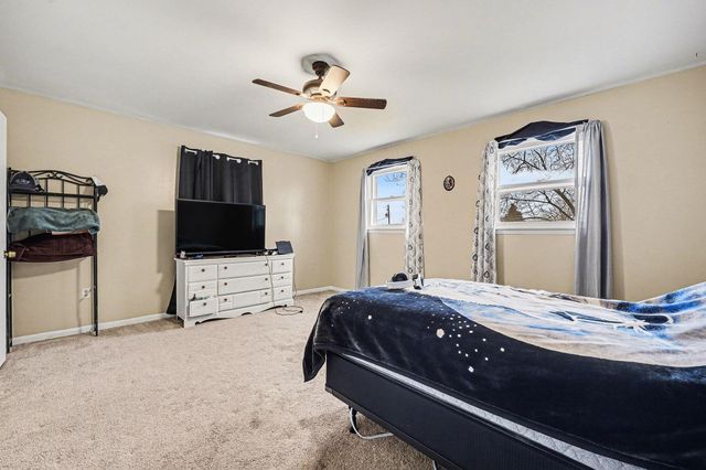 2463 Kinney Avenue NW, Grand Rapids, MI 49534