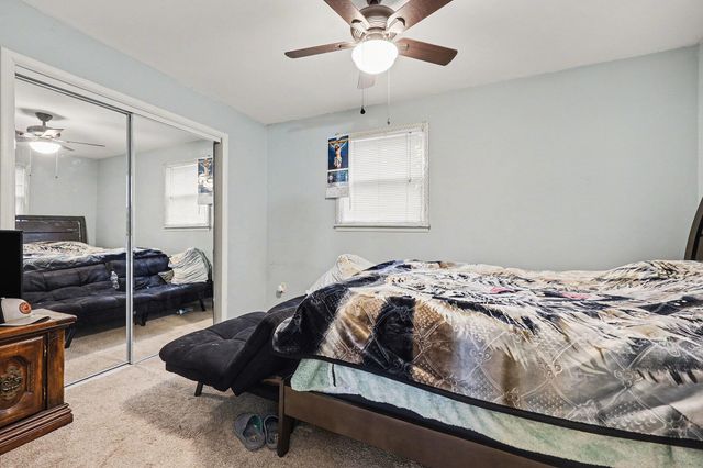 2463 Kinney Avenue NW, Grand Rapids, MI 49534