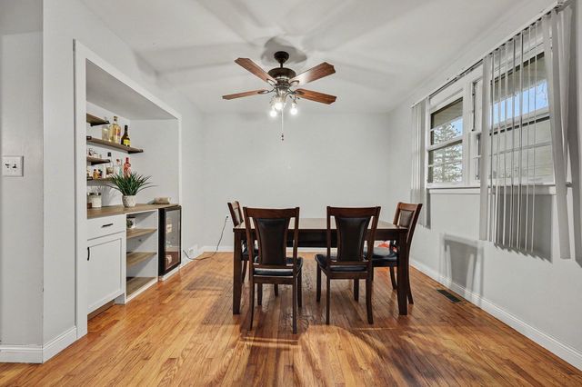 2463 Kinney Avenue NW, Grand Rapids, MI 49534