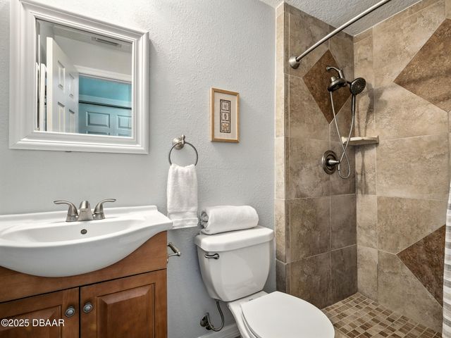 1504 Southard Avenue, New Smyrna Beach, FL 32169