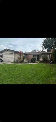 708 Hill Avenue, Watsonville, CA 95076