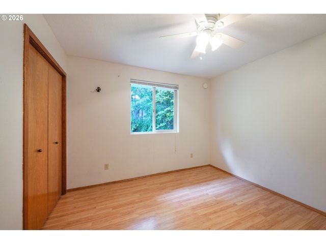 87803 Sandrift St, Florence, OR 97439