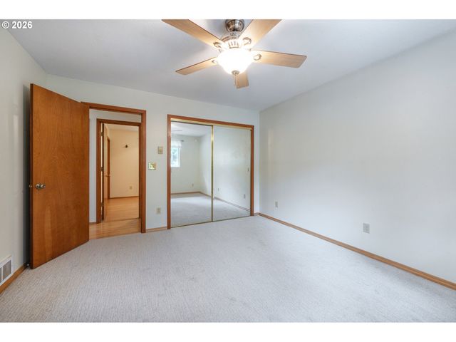 87803 Sandrift St, Florence, OR 97439