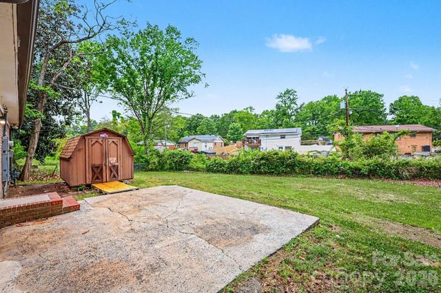 603 Dobson Drive, Charlotte, NC 28213