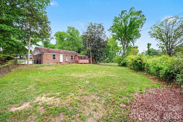 603 Dobson Drive, Charlotte, NC 28213