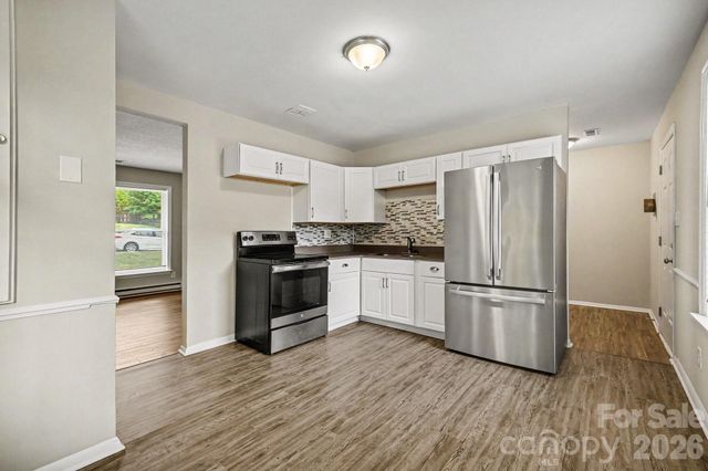 603 Dobson Drive, Charlotte, NC 28213