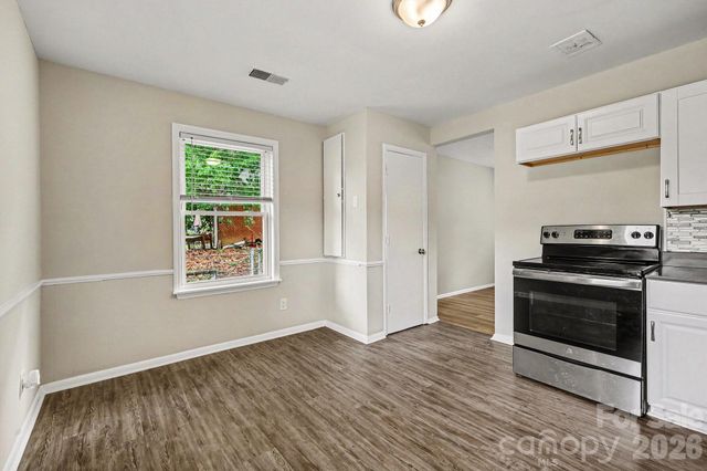 603 Dobson Drive, Charlotte, NC 28213
