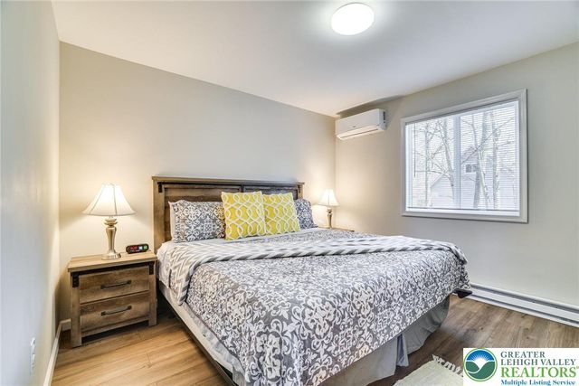 9251 Westwood Drive, Coolbaugh Twp, PA 18466