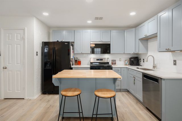 1563 Brandywine Lane, Little Elm, TX 75068