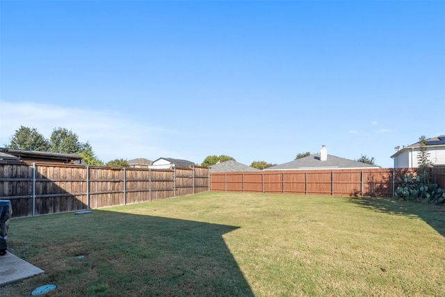 1563 Brandywine Lane, Little Elm, TX 75068