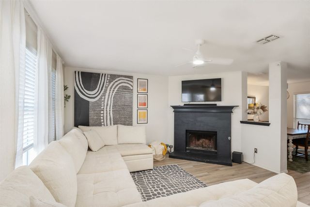 1563 Brandywine Lane, Little Elm, TX 75068