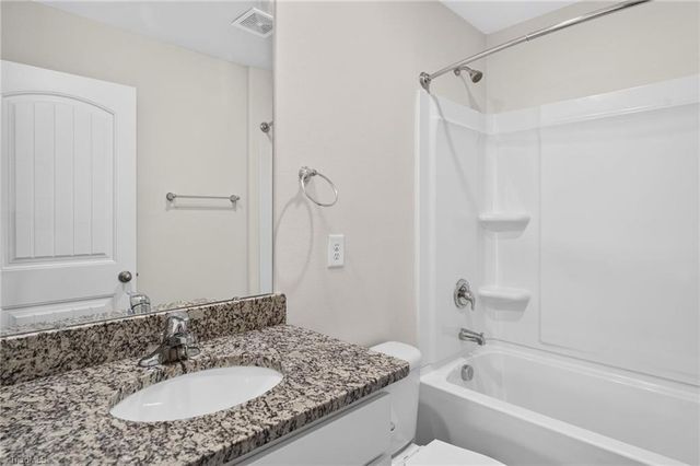 4010 Meredith Woods Lane, Winston-salem, NC 27107