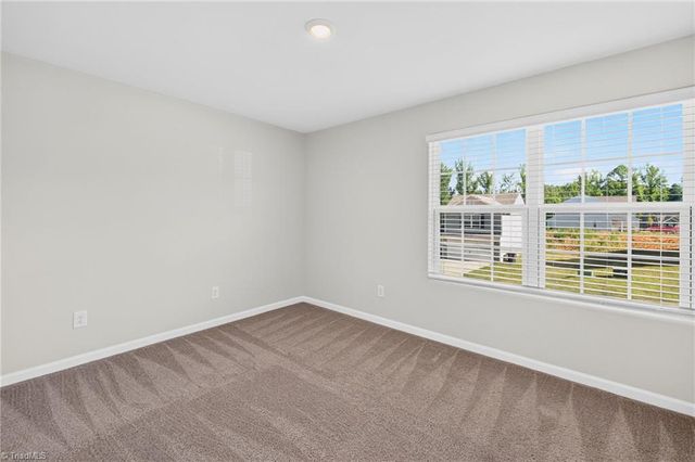 4010 Meredith Woods Lane, Winston-salem, NC 27107