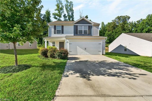 4010 Meredith Woods Lane, Winston-salem, NC 27107