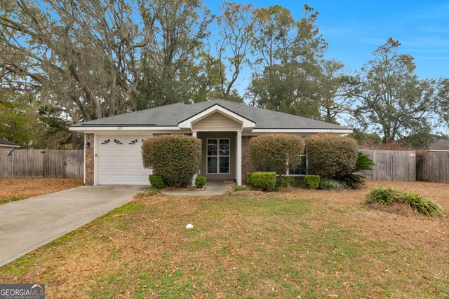 223 Guyett Avenue, Hinesville, GA 31313