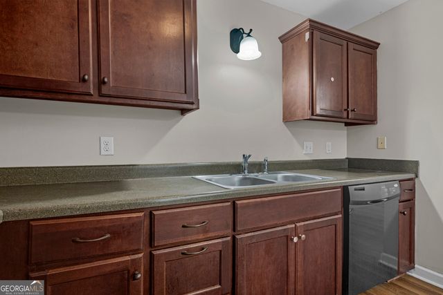 223 Guyett Avenue, Hinesville, GA 31313