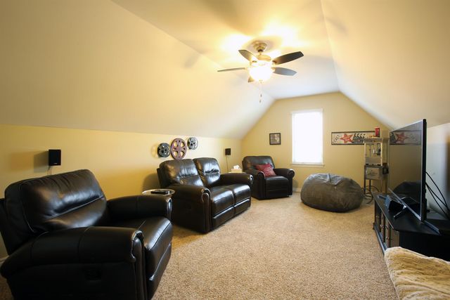 45483 Shoal Drive, Macomb Twp, MI 48044