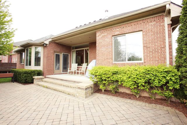 45483 Shoal Drive, Macomb Twp, MI 48044
