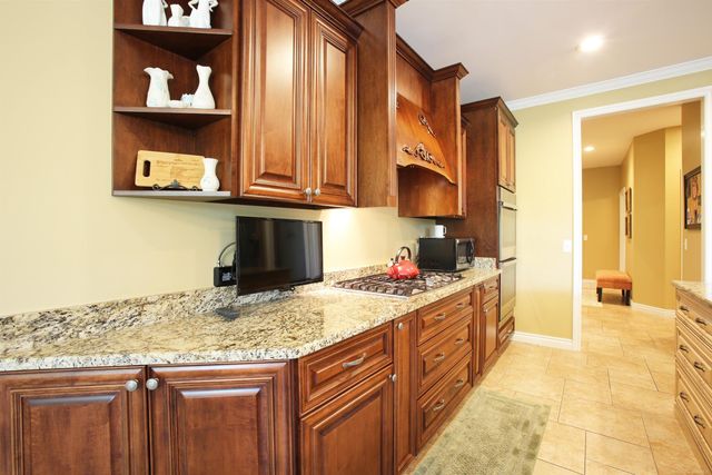 45483 Shoal Drive, Macomb Twp, MI 48044