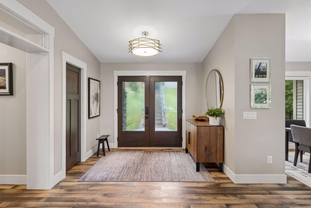 280 Cove Road, Hudson, WI 54016