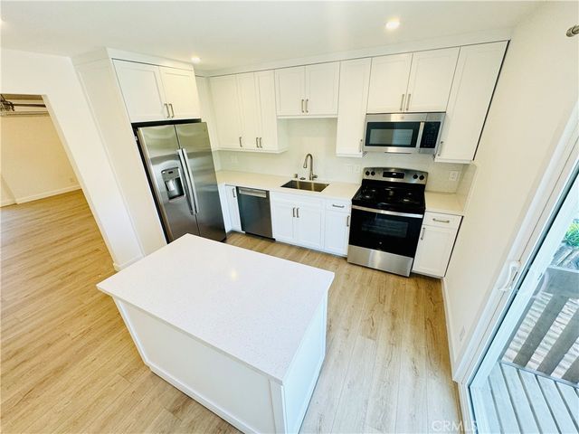 112 E Avenida San Gabriel 3, San Clemente, CA 92672