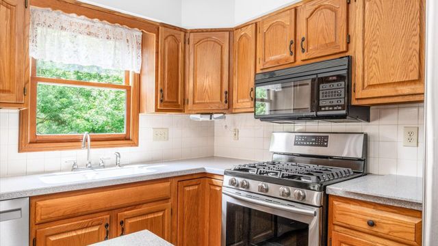 13538 Old Gate Drive NW, Pickerington, OH 43147