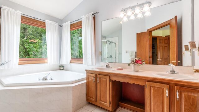 13538 Old Gate Drive NW, Pickerington, OH 43147