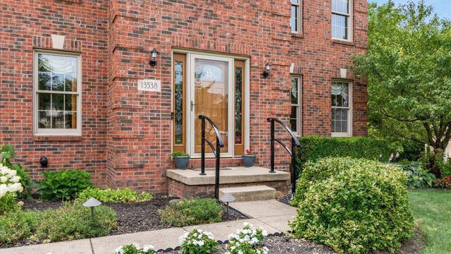 13538 Old Gate Drive NW, Pickerington, OH 43147