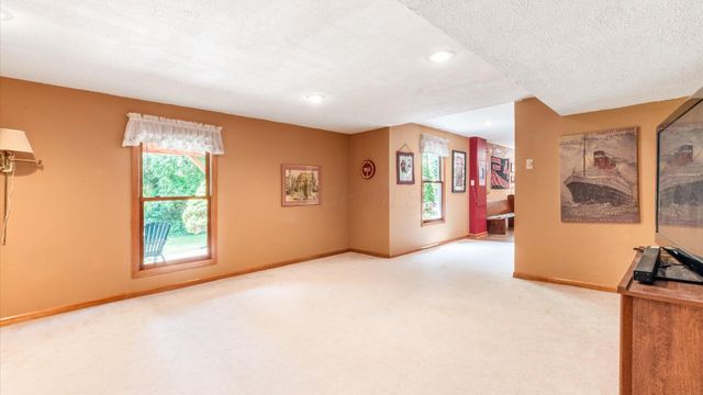 13538 Old Gate Drive NW, Pickerington, OH 43147