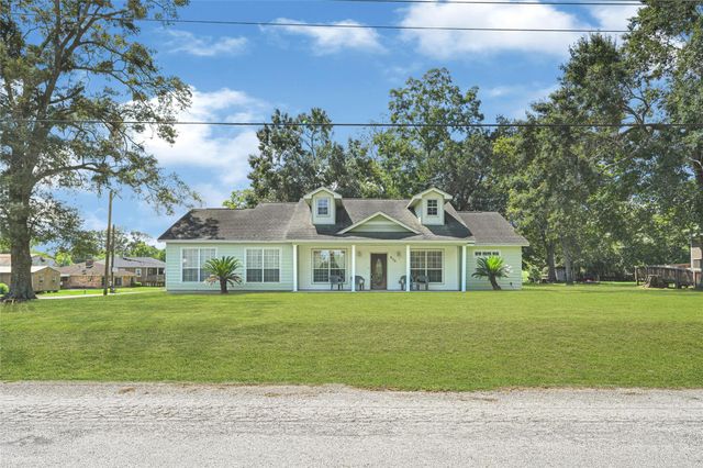 659 Washington Street, Liberty, TX 77575