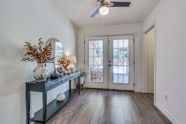 1249 High Meadow Lane, Lancaster, TX 75146