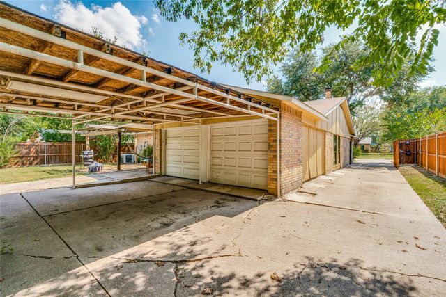 1249 High Meadow Lane, Lancaster, TX 75146