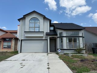 9323 Valley Hedge, San Antonio, TX 78250