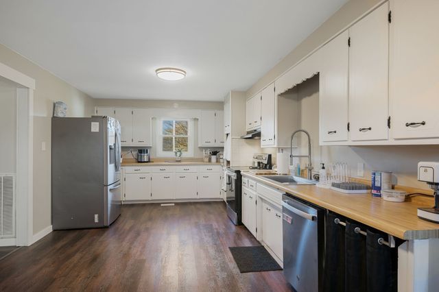 3205 Sylvia Rd, Dickson, TN 37055