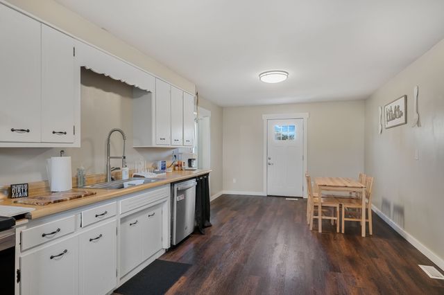 3205 Sylvia Rd, Dickson, TN 37055