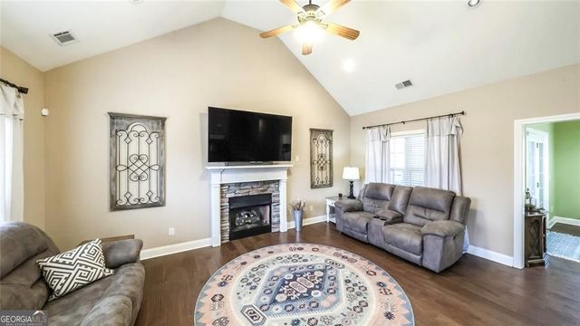 824 Vicki Circle, Bremen, GA 30110