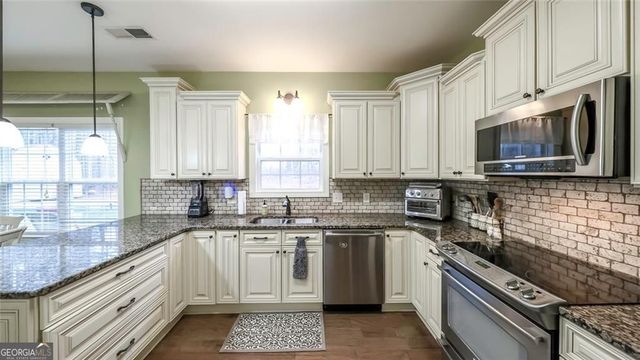 824 Vicki Circle, Bremen, GA 30110